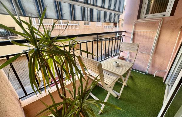 Estudio - Venta - Nueva Torrevieja - Torrevieja