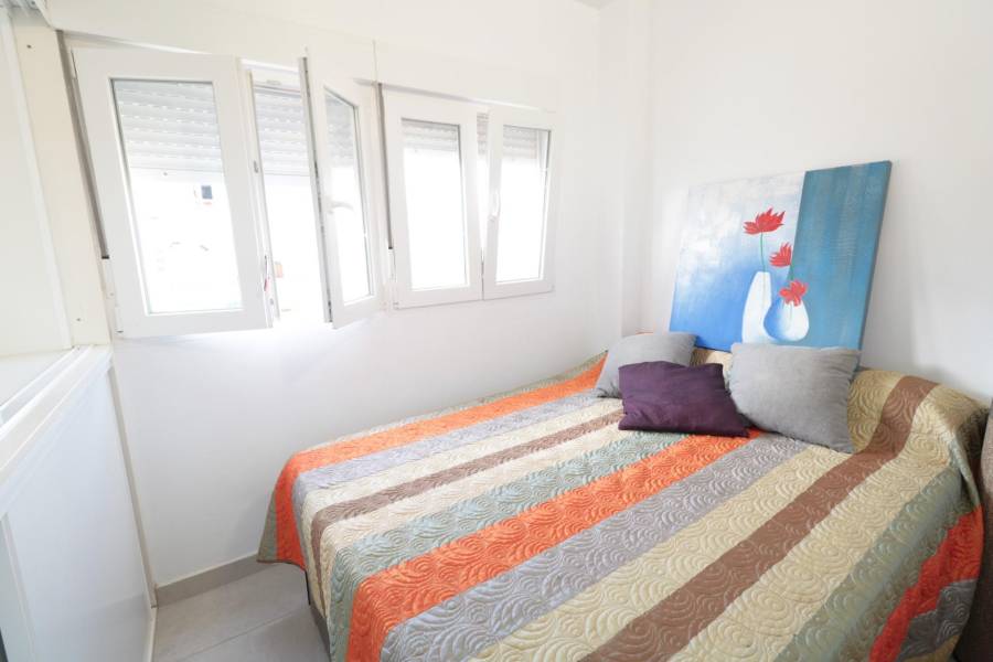Venta - Estudio - Playa de los Naufragos - Torrevieja