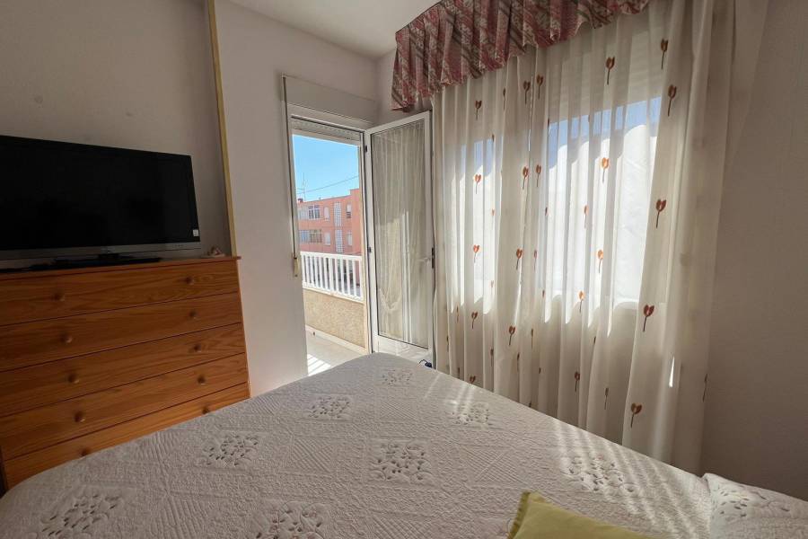 Venta - Apartamento - Playa de los Naufragos - Torrevieja