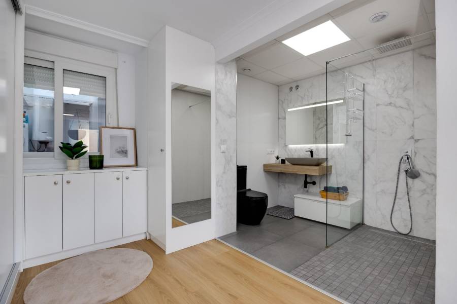 Venta - Apartamento - Centro - Torrevieja