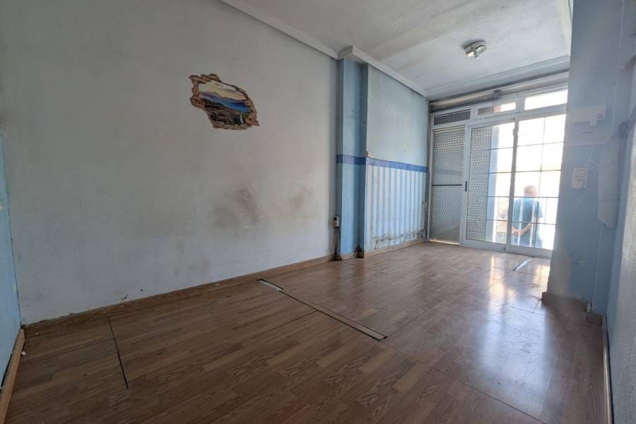 Vente - Bungalow Étage Bas - Centro - Torrevieja