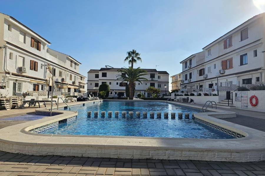 Salg - Rekkehus - Punta Prima - Torrevieja