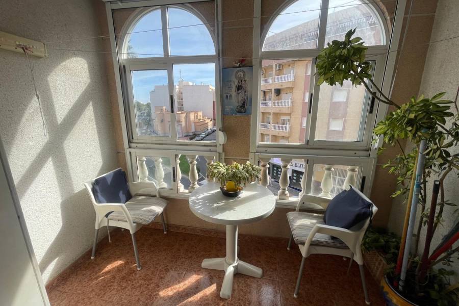 Sale - Apartment - Parque las naciones - Torrevieja