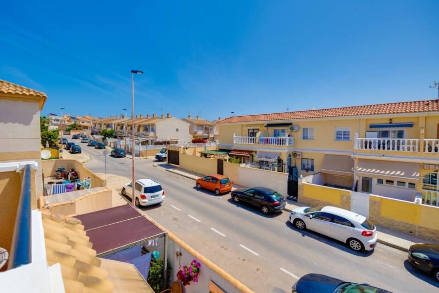 Venta - Bungalow Planta Alta - Aguas Nuevas - Torrevieja