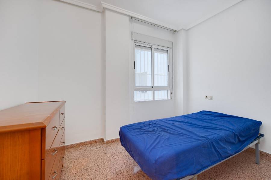 Venta - Apartamento - Estacion de autobuses - Torrevieja