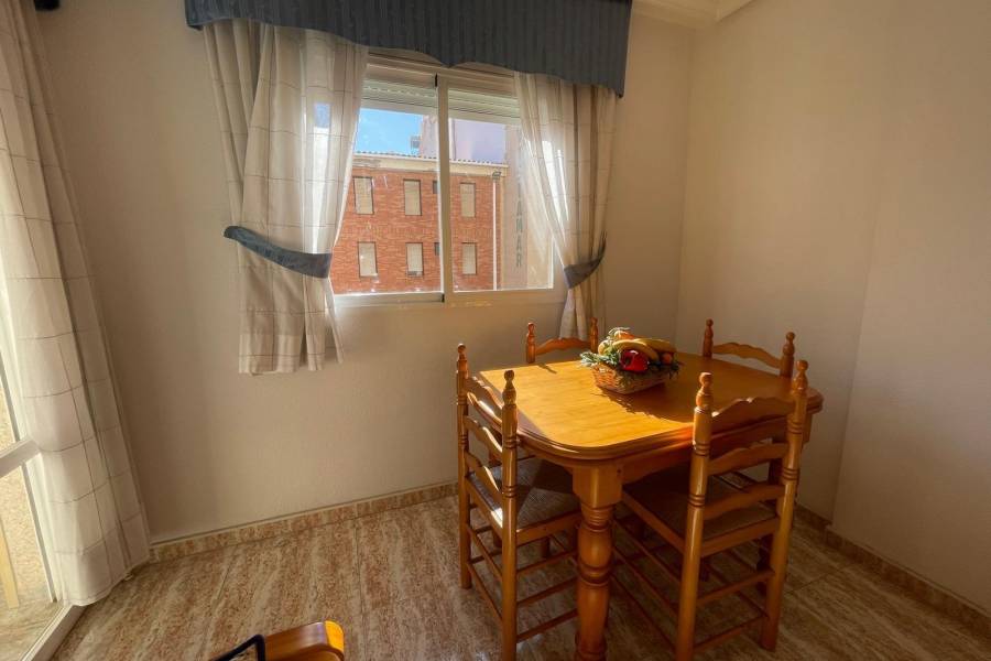 Försäljning - Lägenhet - La Mata - Torrevieja