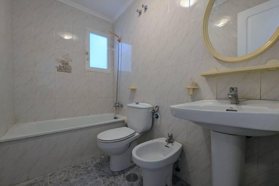 Försäljning - Lägenhet - Centro - Torrevieja