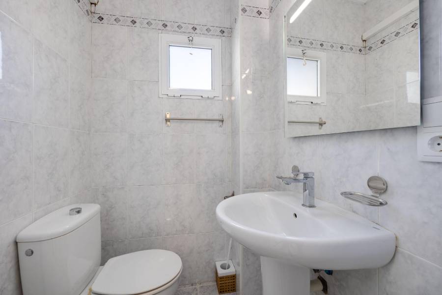 Venta - Apartamento - Playa del Cura - Torrevieja