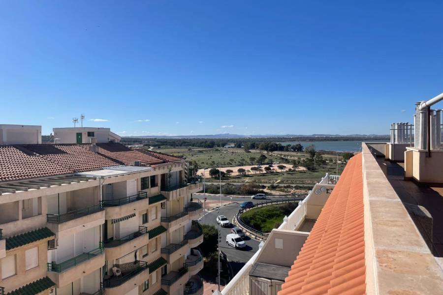 Försäljning - Lägenhet - La Mata - Torrevieja