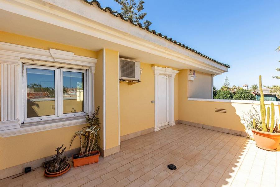 Försäljning - Villa - Torreta florida - Torrevieja