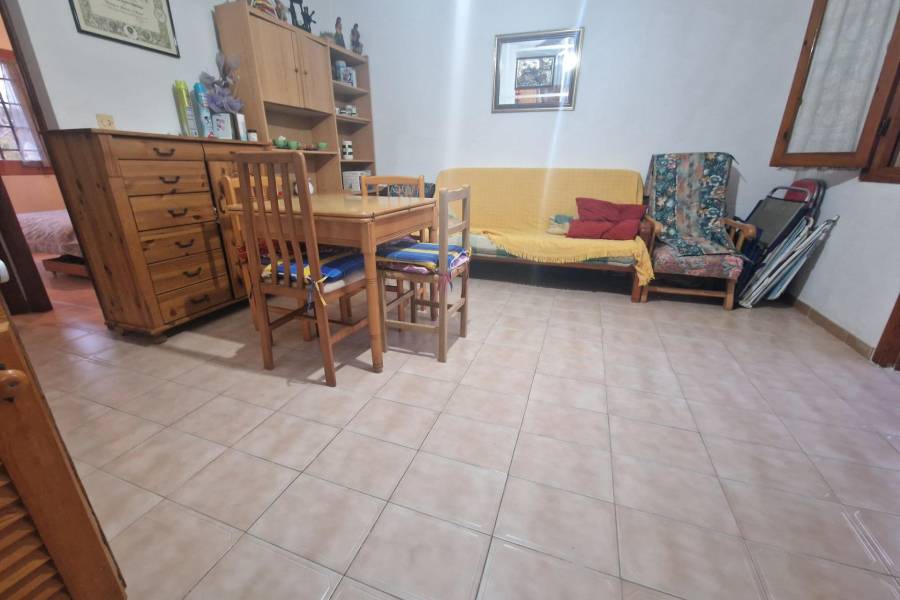 Salg - Bungalow øverste etasje - Playa de los Naufragos - Torrevieja