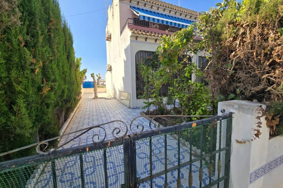 Venta - Bungalow Planta Baja - Aguas Nuevas - Torrevieja
