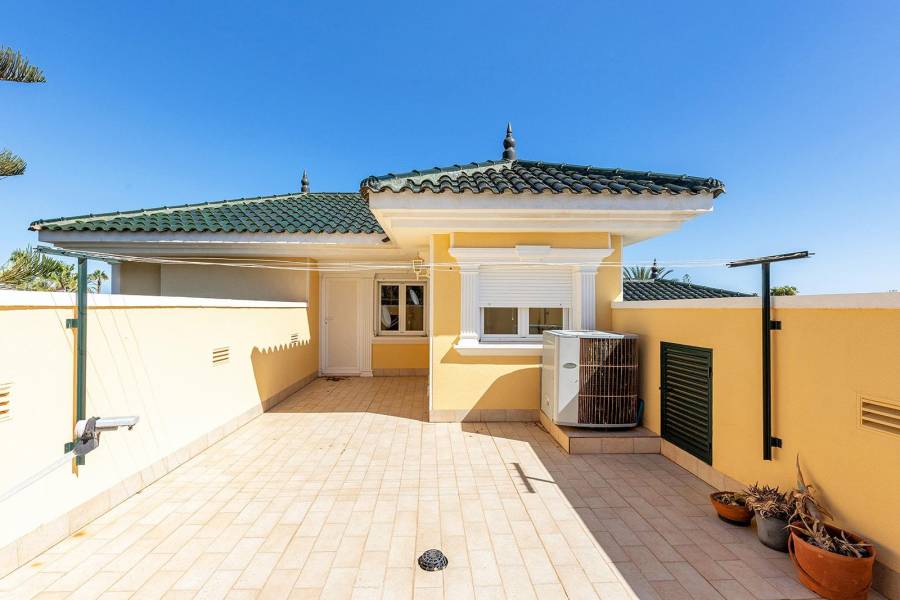 Försäljning - Villa - Torreta florida - Torrevieja