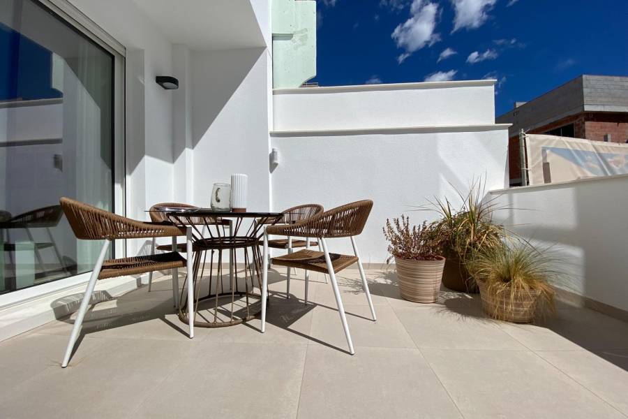 Sale - Bungalow Top Floor - Zona Pueblo - Pilar de la Horadada