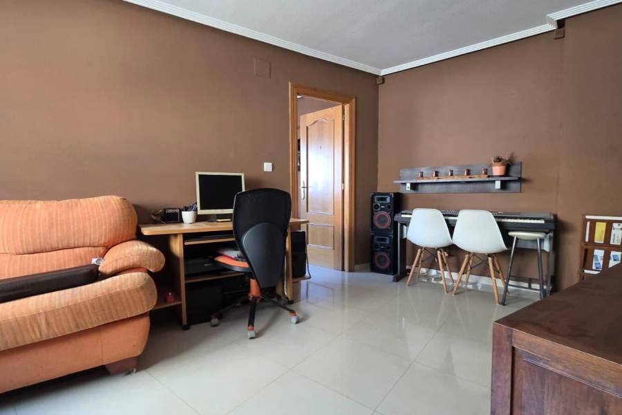 Venta - Apartamento - Paseo maritimo - Torrevieja