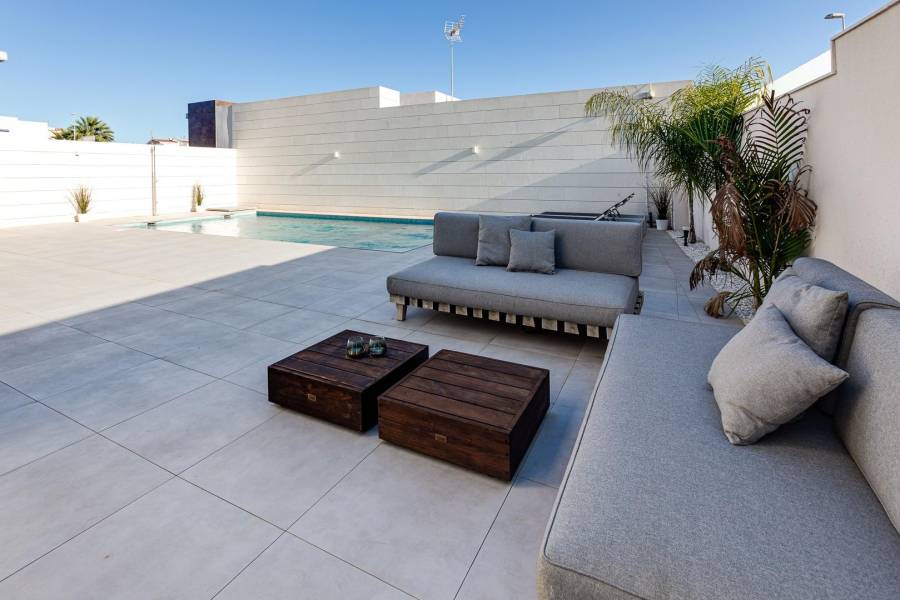 Vente - Villa - PILAR DE LA HORADADA - Pilar de la Horadada