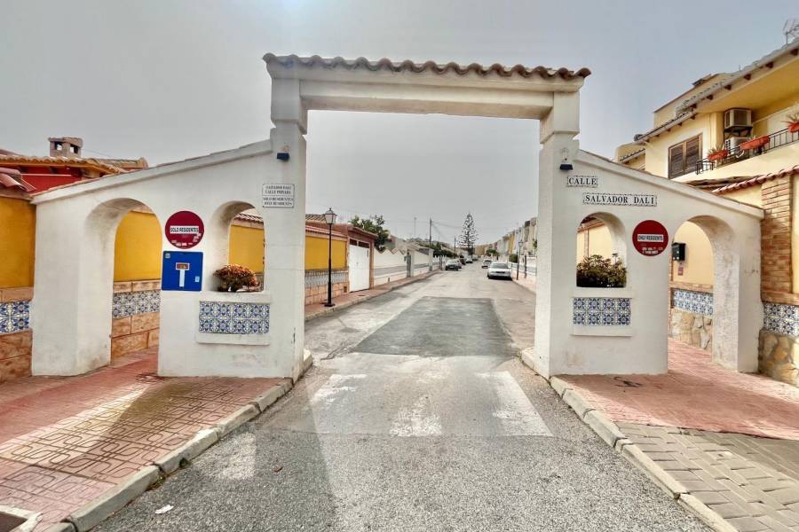 Venta - Chalet - Los Balcones - Los Altos del Edén - Torrevieja