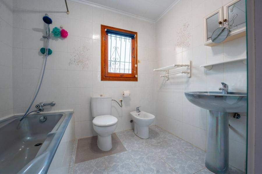 Venta - Villa - La Siesta - El Salado - Torreta - Torrevieja