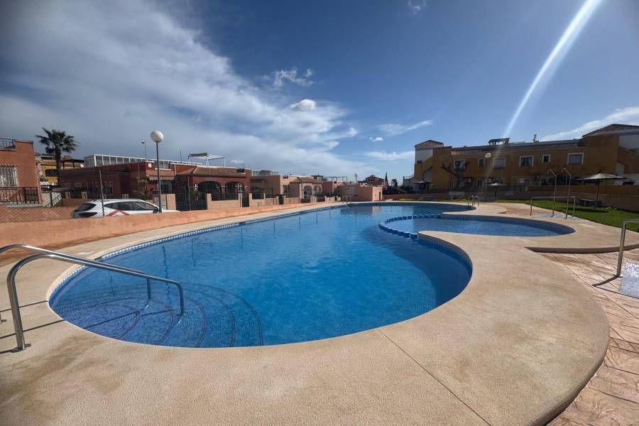 Venta - Bungalow Planta Baja - Los Montesinos - La Herrada - Los Montesinos