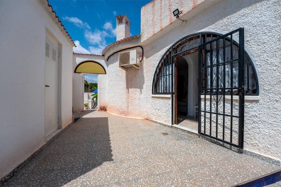 Venta - Villa - La Siesta - El Salado - Torreta - Torrevieja