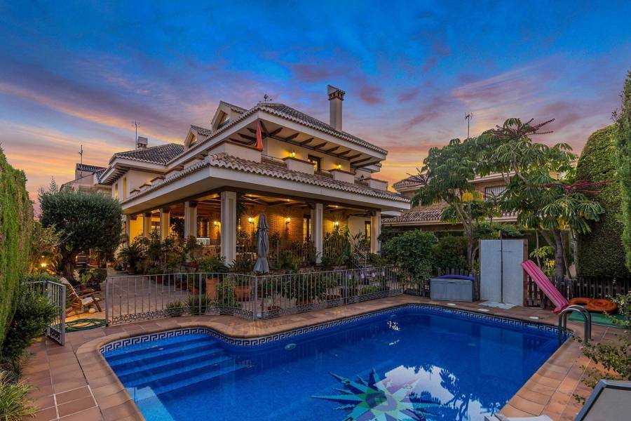 Venta - Villa de Lujo - La veleta - Torrevieja