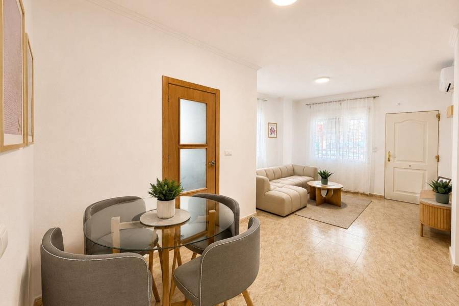 Venta - Planta baja - Playa del Cura - Torrevieja
