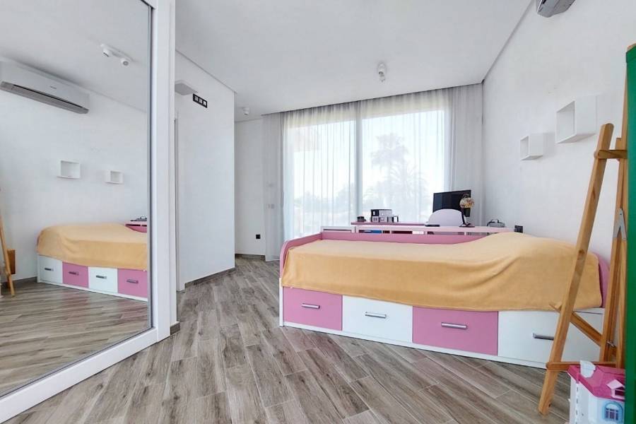 Försäljning - Lyxvilla - Los Angeles - Torrevieja