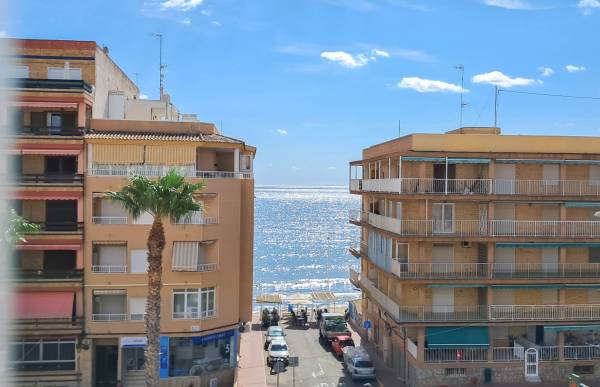 Penthousewohnung - Verkauf - Playa de los Naufragos - Torrevieja