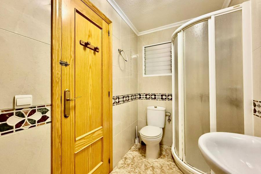Venta - Apartamento - Playa del Cura - Torrevieja