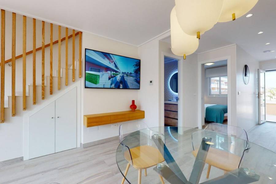 Venta - Adosado - Zona Pueblo - Pilar de la Horadada