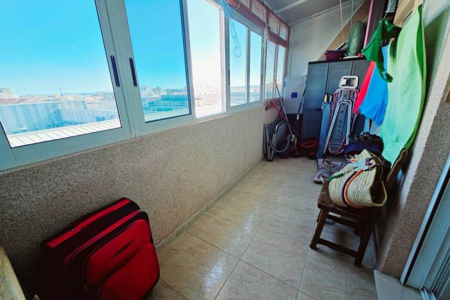 Försäljning - Takvåning - Estacion de autobuses - Torrevieja