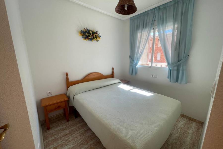 Försäljning - Lägenhet - La Mata - Torrevieja