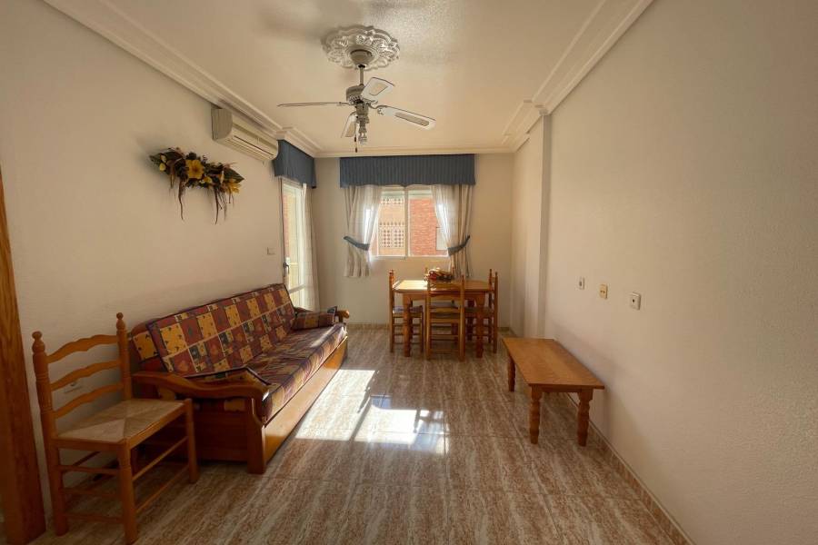 Venta - Apartamento - La Mata - Torrevieja