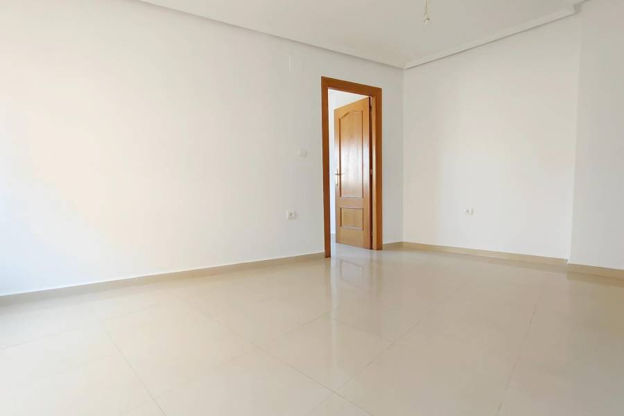 Verkauf - Apartment - Paseo maritimo - Torrevieja