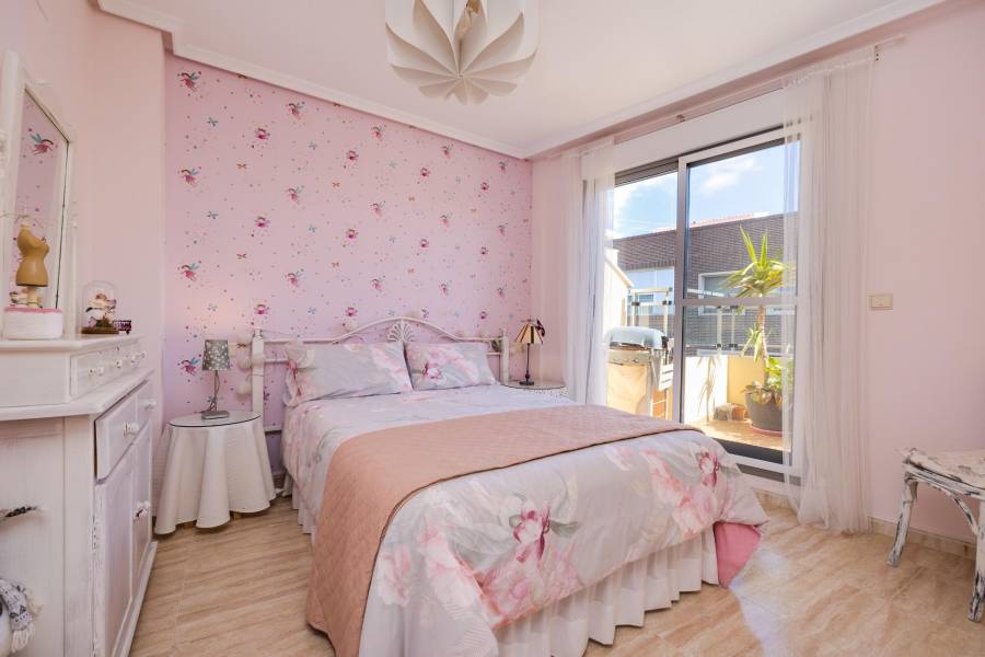 Sale - Penthouse - Centro - Torrevieja