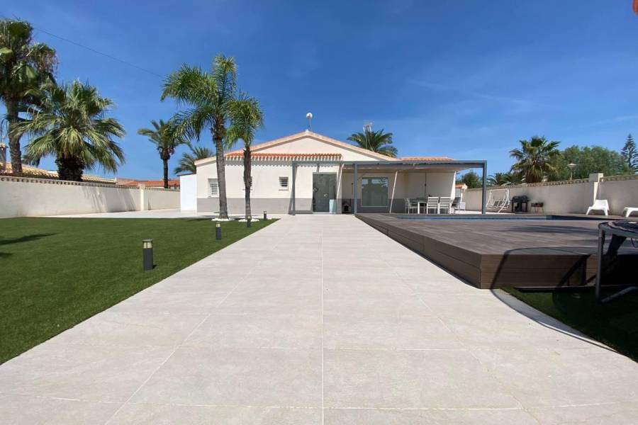 Venta - Villa - Torreta florida - Torrevieja