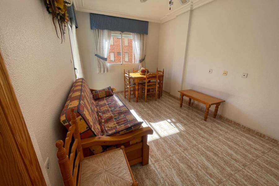 Försäljning - Lägenhet - La Mata - Torrevieja