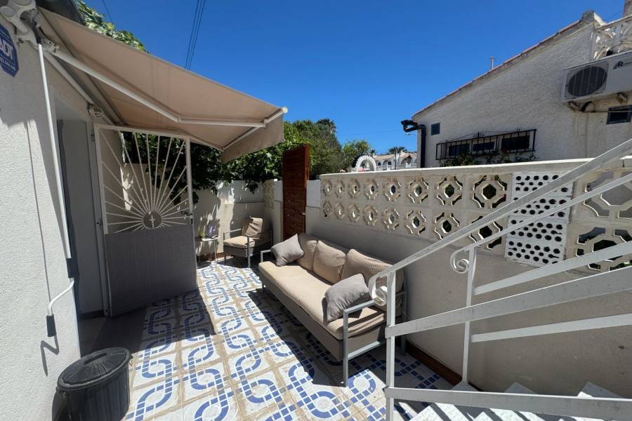Försäljning - Radhus - La Siesta - El Salado - Torreta - Torrevieja