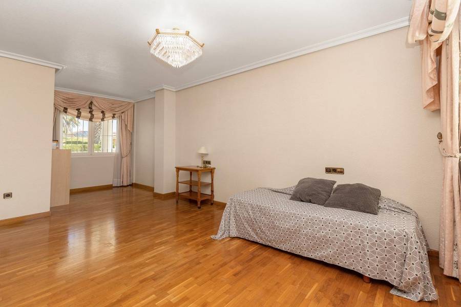 Försäljning - Villa - Torreta florida - Torrevieja