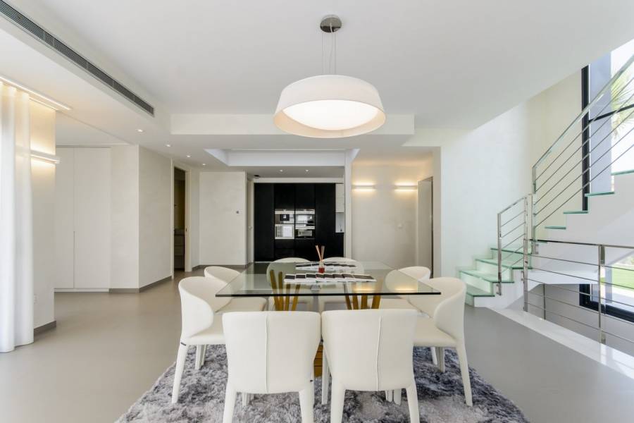 Venta - Villa - Campoamor - Orihuela Costa