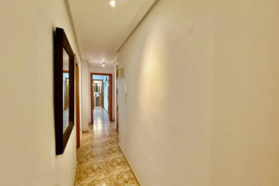 Venta - Apartamento - Playa del Cura - Torrevieja