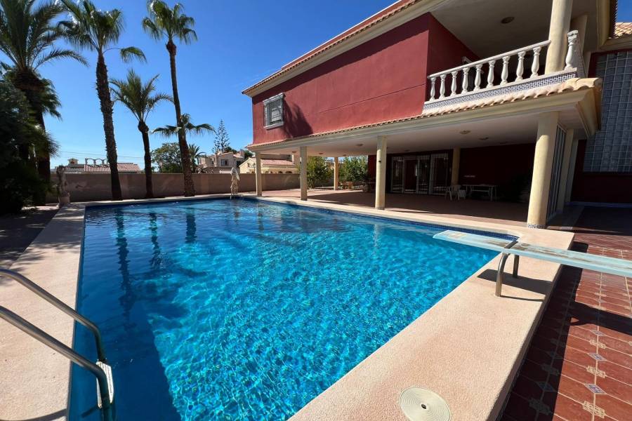 Försäljning - Villa - Torreta florida - Torrevieja