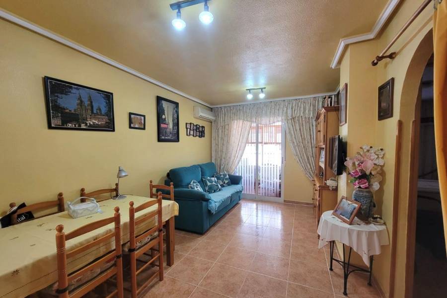Venta - Apartamento - Nueva Torrevieja - Torrevieja
