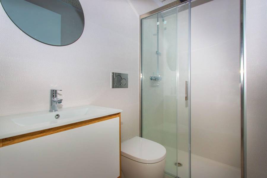 Venta - Apartamento - Estacion de autobuses - Torrevieja