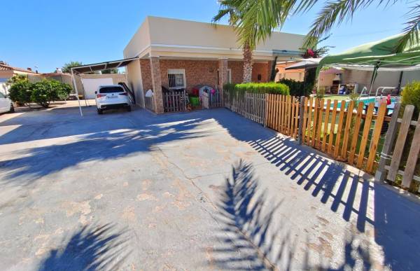 Chalet - Venta - Torreta florida - Torrevieja