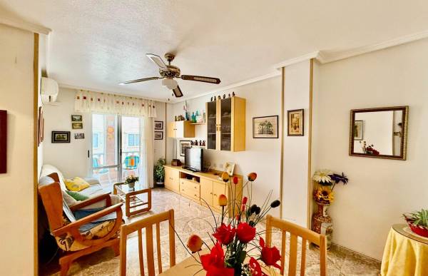 Apartamento - Venta - El Acequión - Los Náufragos - Torrevieja