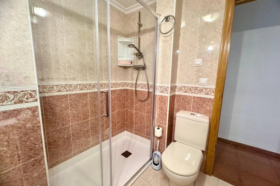 Sale - Apartment - Centro - Torrevieja