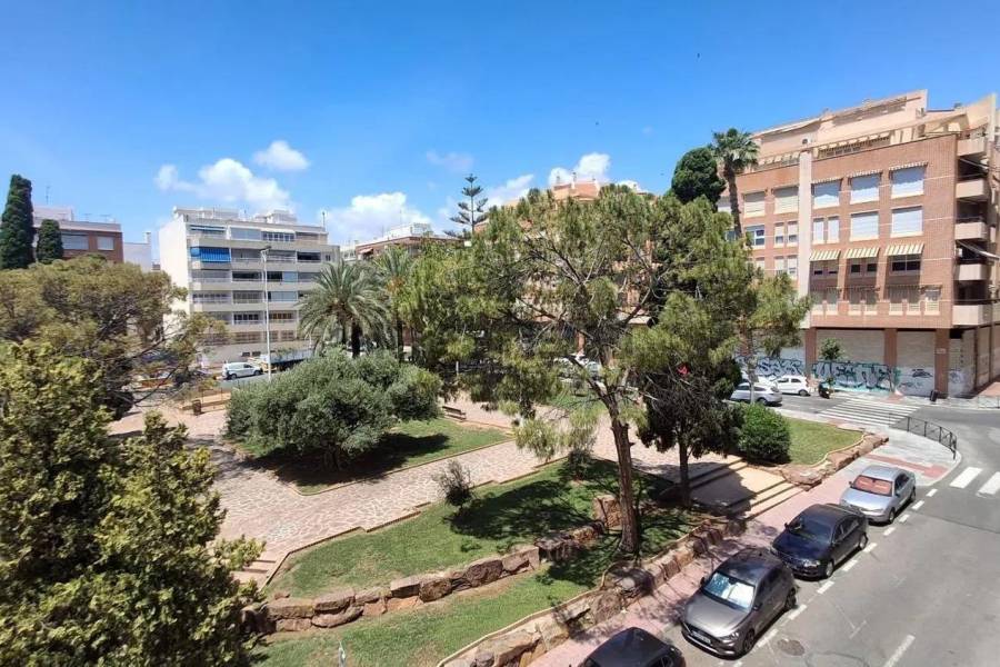 Venta - Apartamento - Playa del Cura - Torrevieja