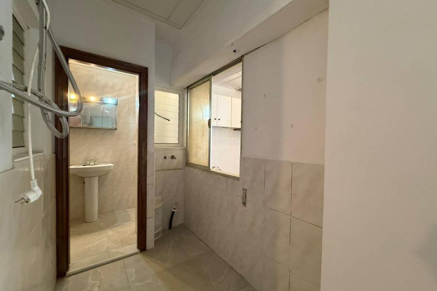 Verkauf - Erdgeschosswohnung - Playa de los locos - Torrevieja