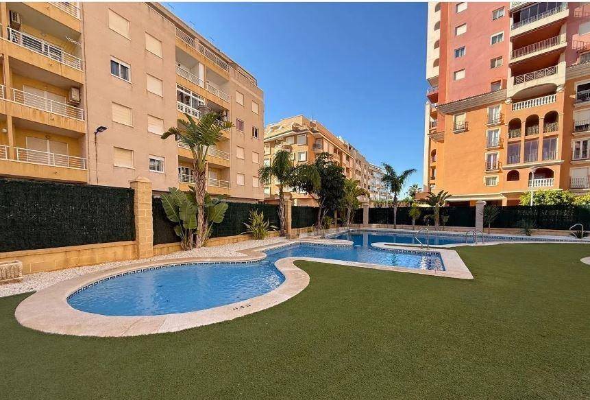 Venta - Apartamento - Los Frutales - Torrevieja